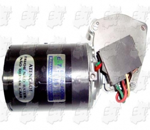Motor Limp. Pára-Brisa 059 Escort 12 v